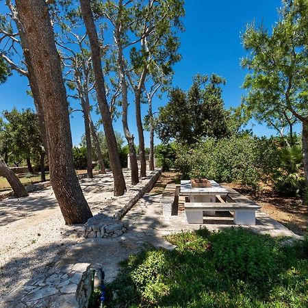 Villa Thea Charming House Carovigno Buitenkant foto